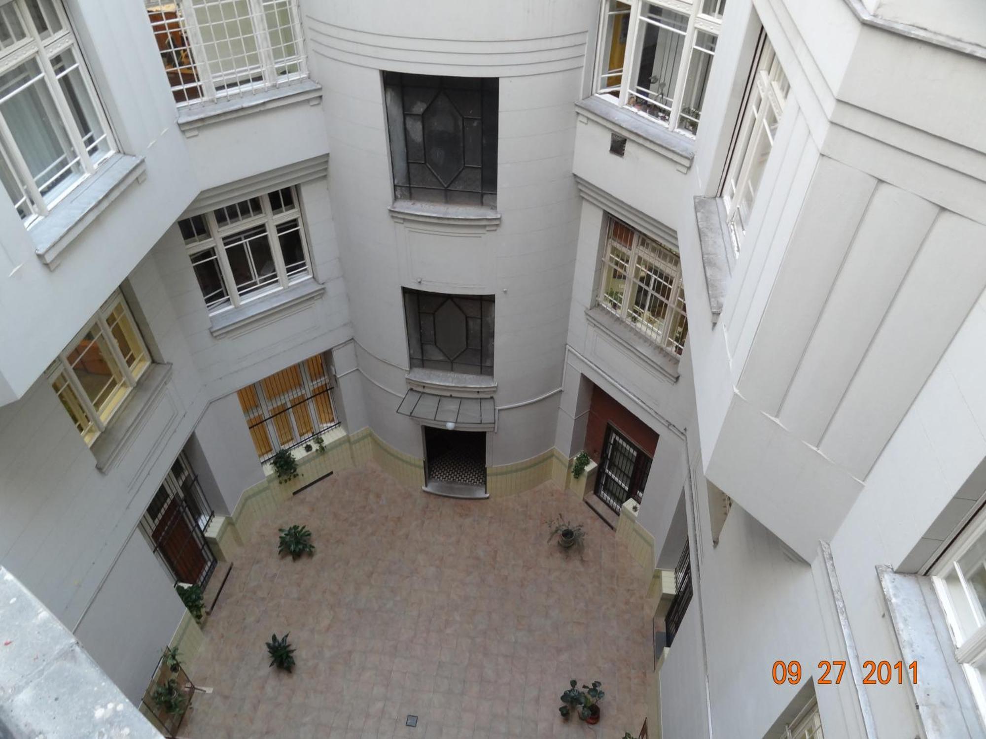 Corso Apartment บูดาเปสต์ ภายนอก รูปภาพ