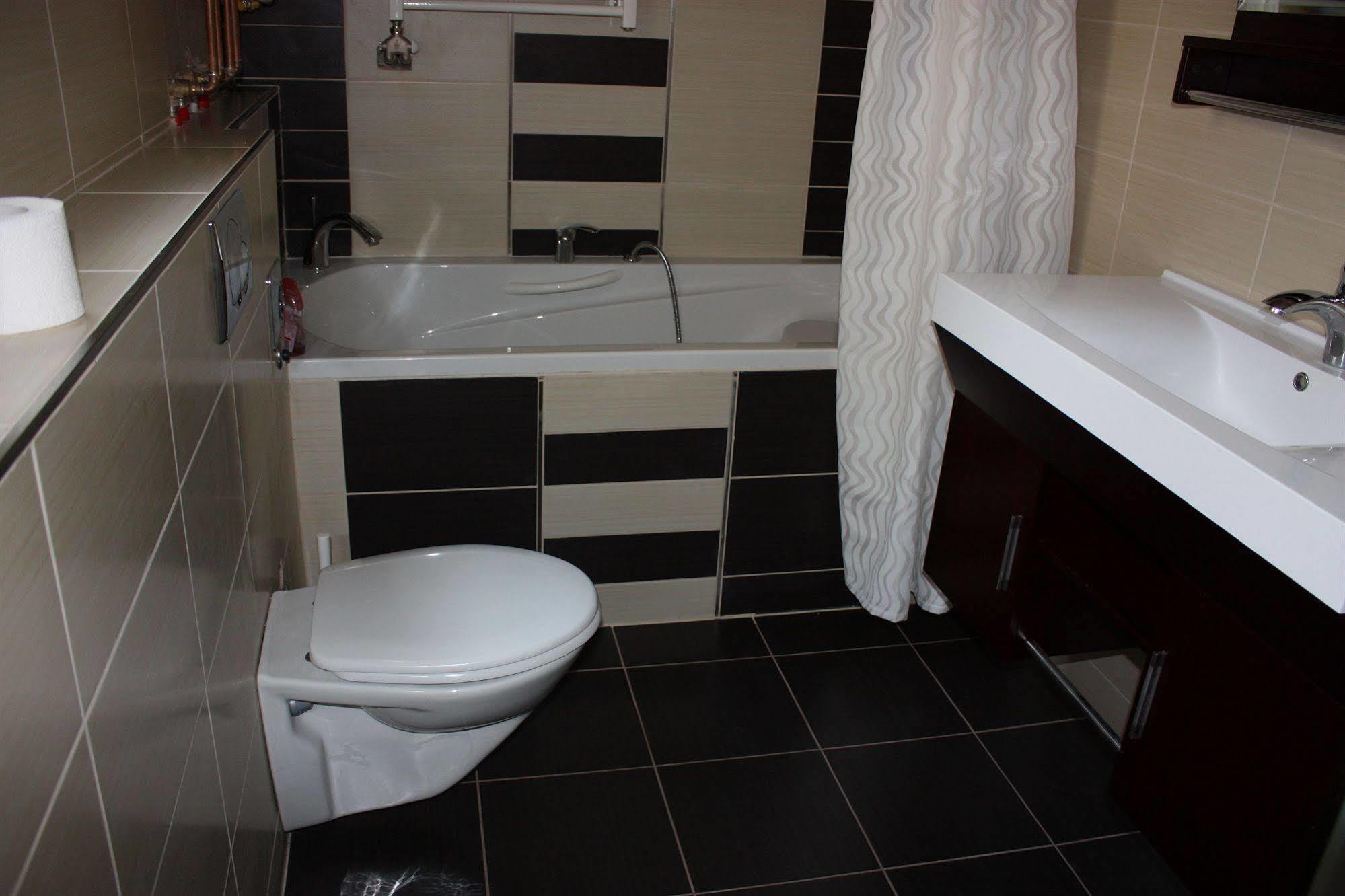 Corso Apartment บูดาเปสต์ ภายนอก รูปภาพ
